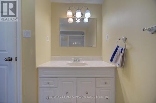 63 Baldwin Street, Tillsonburg, ON - Indoor Photo Showing Bathroom