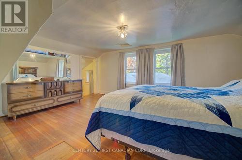 63 Baldwin Street, Tillsonburg, ON - Indoor Photo Showing Bedroom