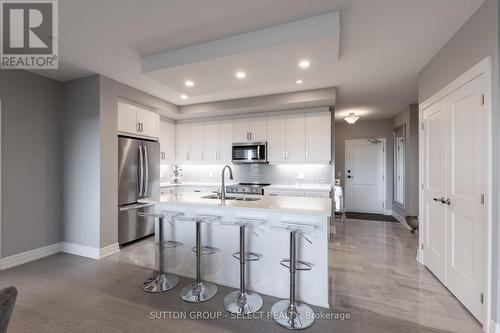 510 - 480 Callaway Road, London, ON - Indoor Photo Showing Kitchen With Stainless Steel Kitchen With Double Sink