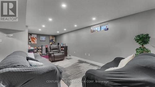 201 Estella Road, London, ON - Indoor Photo Showing Basement