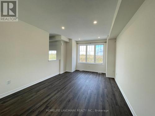 34 Lana Circle, Wasaga Beach, ON - Indoor Photo Showing Other Room