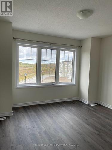 34 Lana Circle, Wasaga Beach, ON - Indoor Photo Showing Other Room