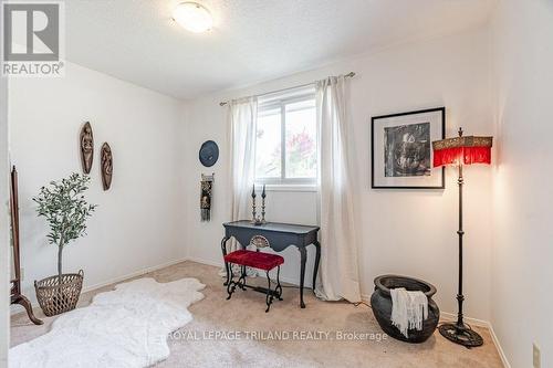 35 Caprice Crescent, London, ON - Indoor