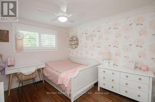 493 Wicklow Road, Burlington, ON - Indoor Photo Showing Bedroom