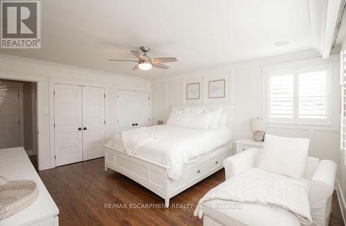 493 Wicklow Road, Burlington, ON - Indoor Photo Showing Bedroom