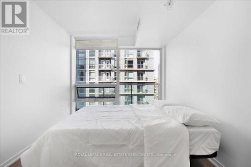 2017 W - 36 Lisgar Street, Toronto, ON - Indoor Photo Showing Bedroom