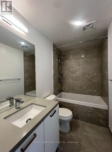 1306 - 55 Ontario Street, Toronto, ON - Indoor Photo Showing Bathroom