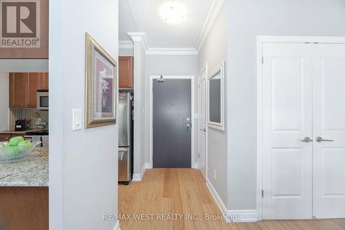 509 - 281 Woodbridge Avenue, Vaughan, ON - Indoor Photo Showing Other Room