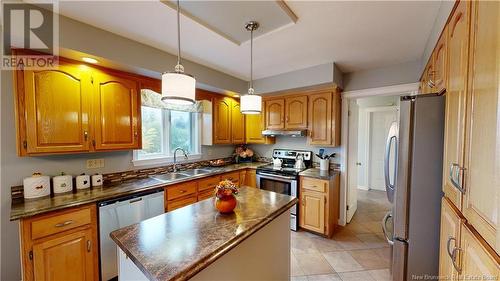 21 Melanie Drive, Quispamsis, NB - Indoor Photo Showing Kitchen With Double Sink