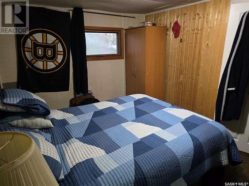 134 2Nd Street Nw, Wadena, SK - Indoor Photo Showing Bedroom