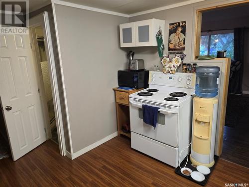 134 2Nd Street Nw, Wadena, SK - Indoor Photo Showing Kitchen