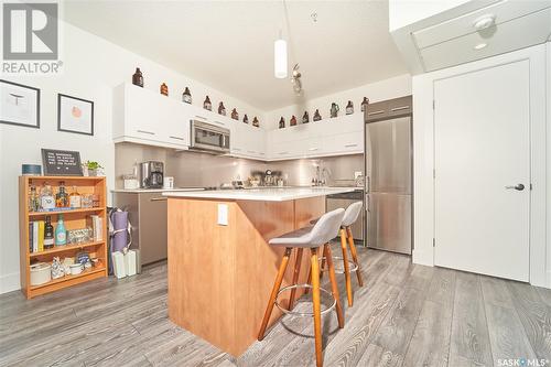 218 404 C Avenue S, Saskatoon, SK - Indoor Photo Showing Kitchen