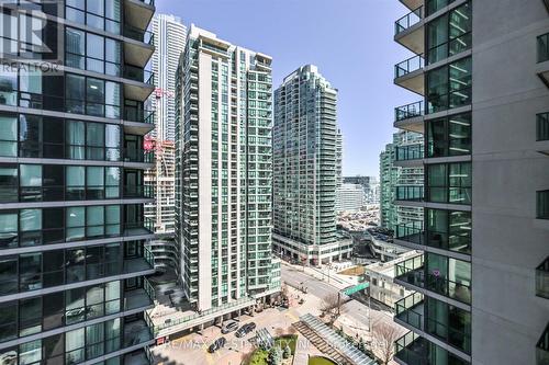 1504 - 33 Bay Street, Toronto, ON - Outdoor With Balcony With Facade