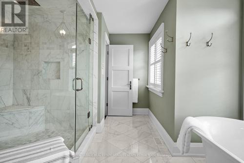 4 Evergreen Gardens, Toronto, ON - Indoor Photo Showing Bathroom