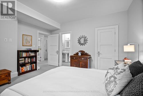 4 Evergreen Gardens, Toronto, ON - Indoor Photo Showing Bedroom