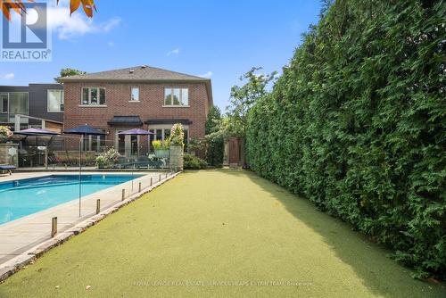 4 Evergreen Gardens, Toronto, ON - Outdoor With In Ground Pool