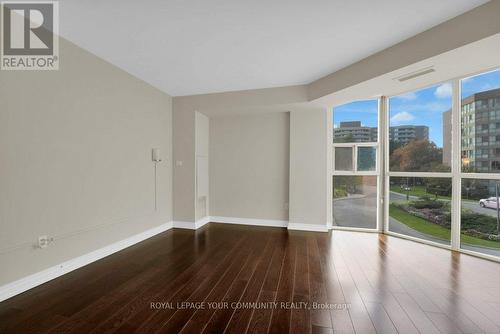 309 - 20 Baif Boulevard, Richmond Hill, ON - Indoor Photo Showing Other Room