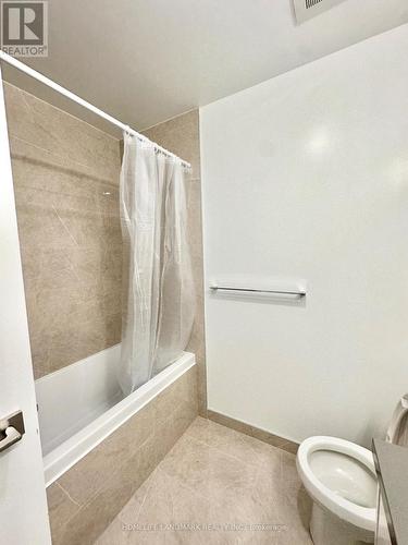 708 - 195 Mccaul Street, Toronto, ON - Indoor Photo Showing Bathroom