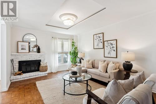 1874 Pinecreek Court, Pickering, ON - Indoor Photo Showing Living Room With Fireplace