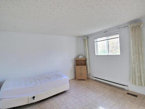 Bedroom - 9 Av. Provencher, Rouyn-Noranda, QC - Indoor Photo Showing Bedroom