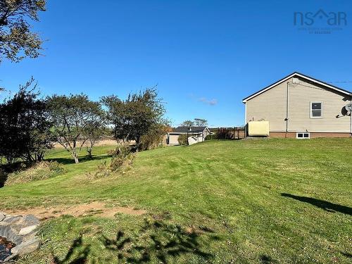 329 Back Road, Shubenacadie East, NS 