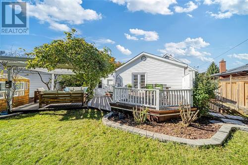 1194 Mathews Avenue, Sarnia, ON - Outdoor With Deck Patio Veranda