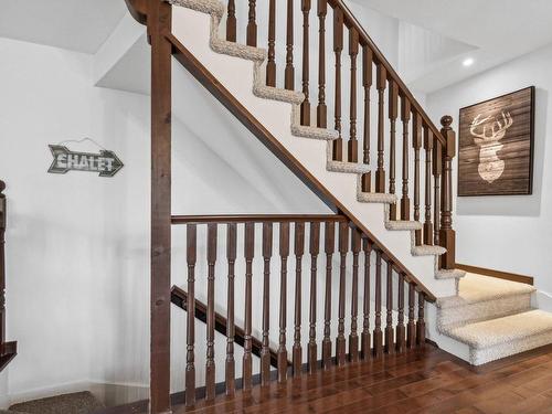 Staircase - 1641 Ch. Du Golf, Mont-Tremblant, QC - Indoor Photo Showing Other Room