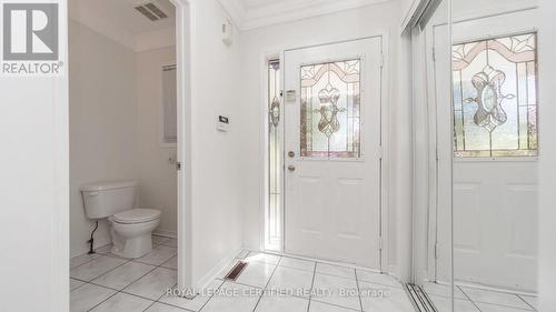 6 Hillsburgh Drive, Brampton, ON - Indoor Photo Showing Bathroom