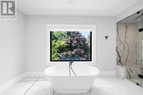 422 Hounslow Avenue, Toronto, ON - Indoor Photo Showing Bathroom