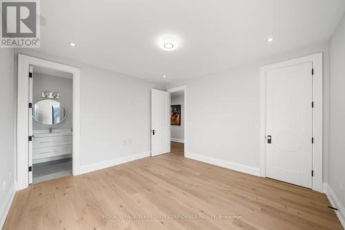 422 Hounslow Avenue, Toronto, ON - Indoor Photo Showing Other Room