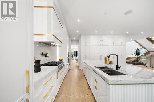 422 Hounslow Avenue, Toronto, ON - Indoor Photo Showing Kitchen With Upgraded Kitchen