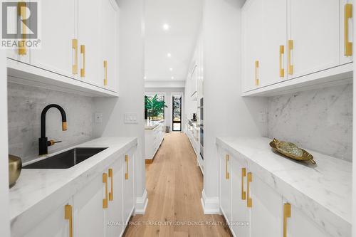 422 Hounslow Avenue, Toronto, ON - Indoor Photo Showing Kitchen