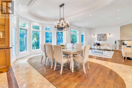 2B Lauderdale Drive, Toronto, ON - Indoor Photo Showing Dining Room