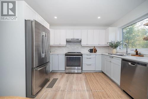 34 Shady Lane, Petawawa, ON - Indoor Photo Showing Kitchen With Stainless Steel Kitchen