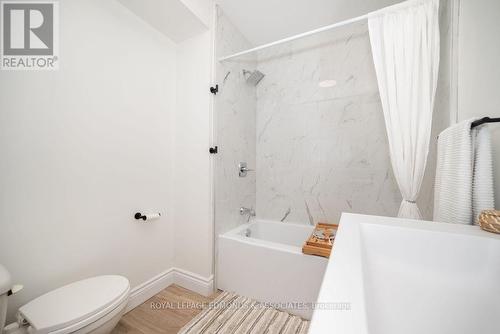 34 Shady Lane, Petawawa, ON - Indoor Photo Showing Bathroom