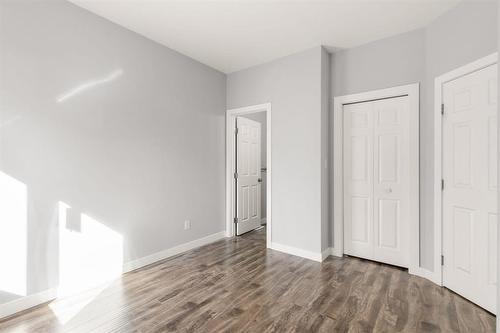 138 Lansdowne Avenue, Winnipeg, MB - Indoor Photo Showing Other Room