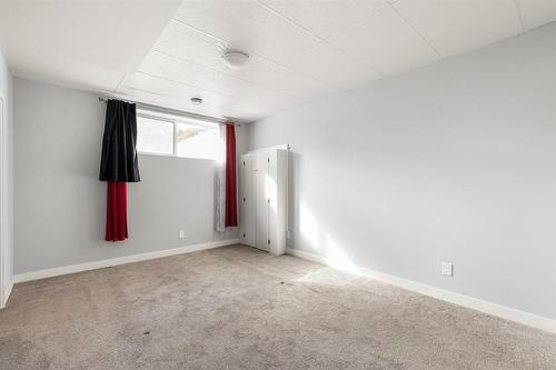 138 Lansdowne Avenue, Winnipeg, MB - Indoor Photo Showing Other Room