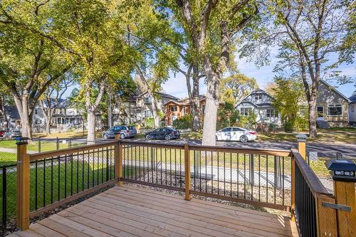 138 Lansdowne Avenue, Winnipeg, MB - Outdoor With Deck Patio Veranda