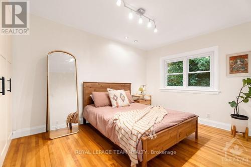 100 Noel Street, Ottawa, ON - Indoor Photo Showing Bedroom