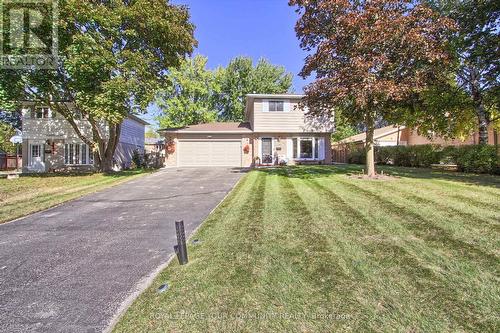 743 Greenfield Crescent, Newmarket, ON - Outdoor