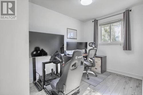 743 Greenfield Crescent, Newmarket, ON - Indoor Photo Showing Gym Room