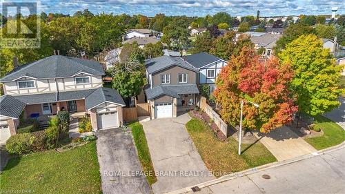 71 Garden Crescent, Brant, ON - Outdoor With Facade