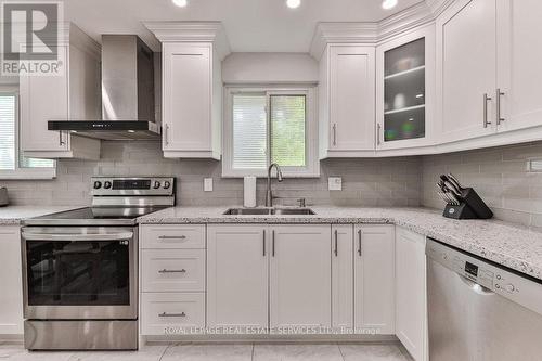 1316 Playford Road, Mississauga, ON - Indoor Photo Showing Kitchen With Stainless Steel Kitchen With Double Sink