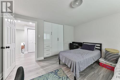 1316 Playford Road, Mississauga, ON - Indoor Photo Showing Bedroom