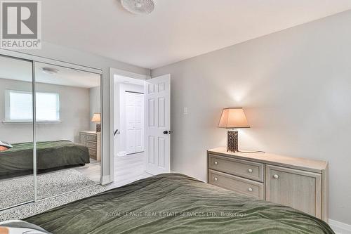 1316 Playford Road, Mississauga, ON - Indoor Photo Showing Bedroom