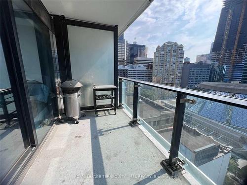 1005-224 King St W, Toronto, ON - Outdoor With Balcony With Exterior