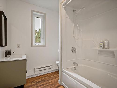 Salle de lavage - 272 Rue Du Sommet, Mont-Tremblant, QC - Indoor