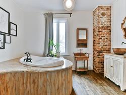 Ensuite bathroom - 