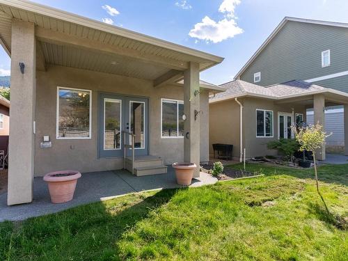 112-2920 Valleyview Drive, Kamloops, BC - Outdoor