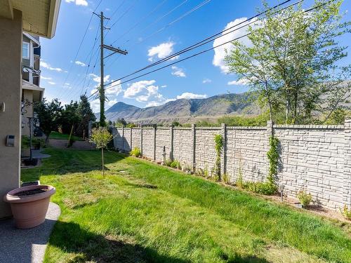 112-2920 Valleyview Drive, Kamloops, BC - Outdoor